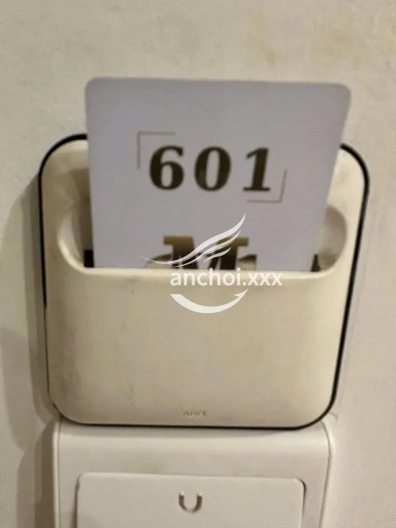 Bé ngoan dễ thương, dáng nuột, hàng họ siêu ngon — ảnh 3