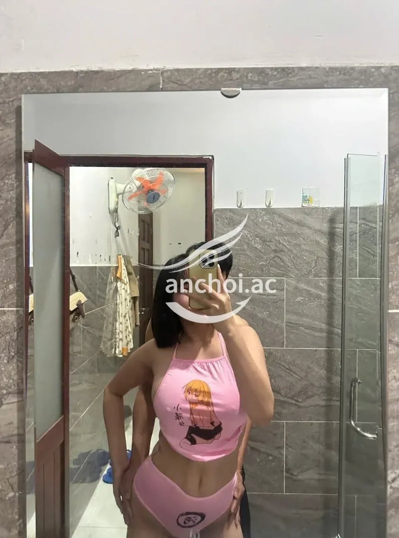 Rất hài lòng về thái độ phục vụ, chúc e đông khách