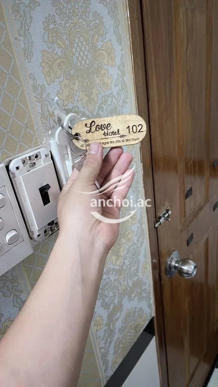 Dáng mình dây phục vụ nhiệt tình như người yêu luôn, quá tuyệt vời. — ảnh 3