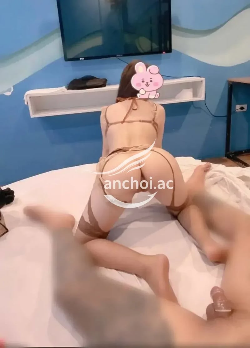 Em gái kute xinh xắn tiin tươi tắn lại còn ngọt nước, vét siêu đã