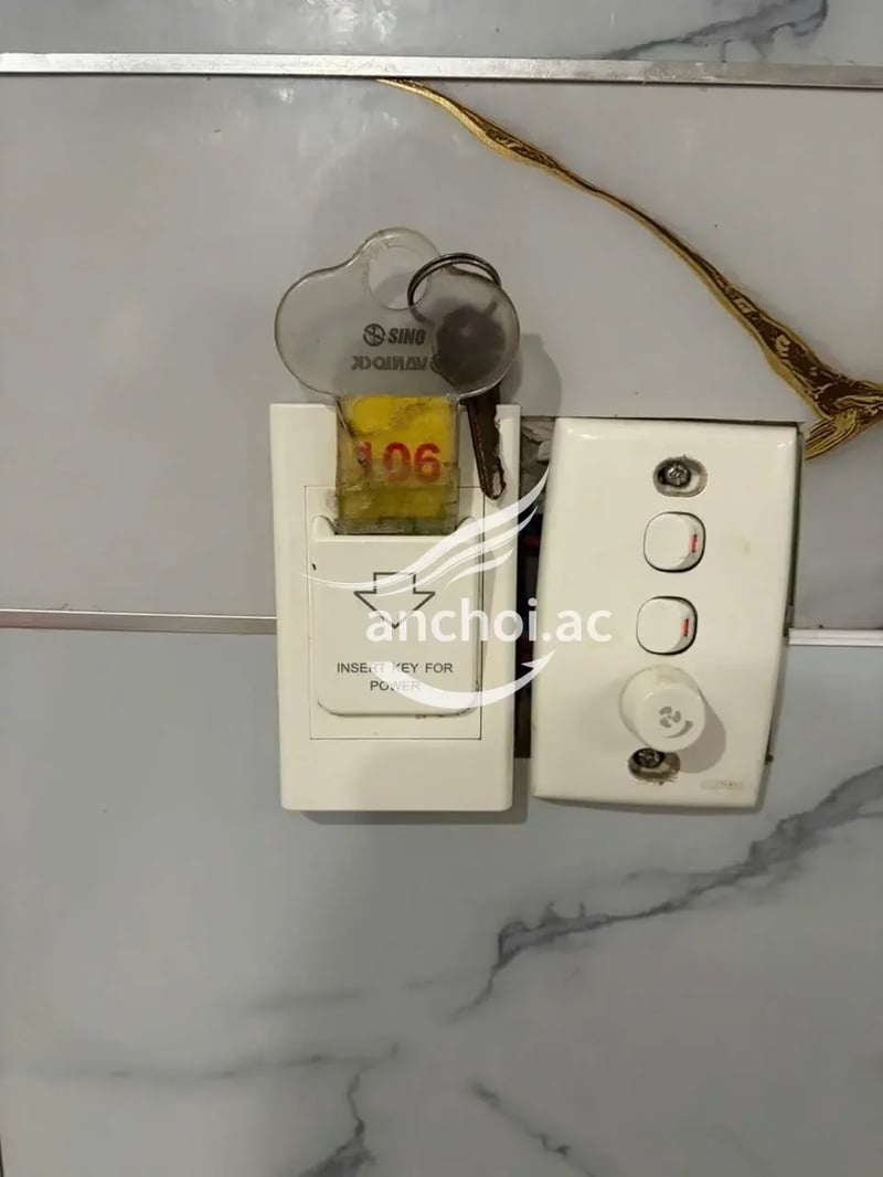 Mới gặp bé, bé face xinh  nc vui vẻ, tiếp khách chu đáo — ảnh 2