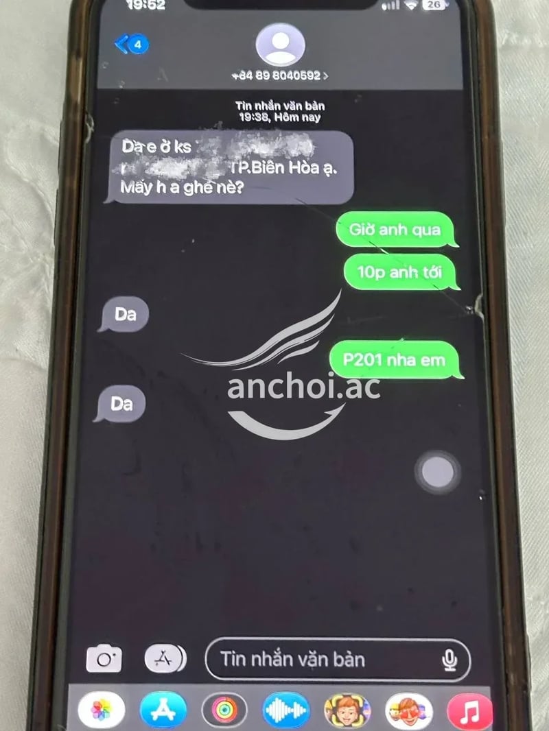 Mặt khá xinh và ngực khá to, Top phân khúc này. Người đẹp không giữ hàng và khéo — ảnh 3