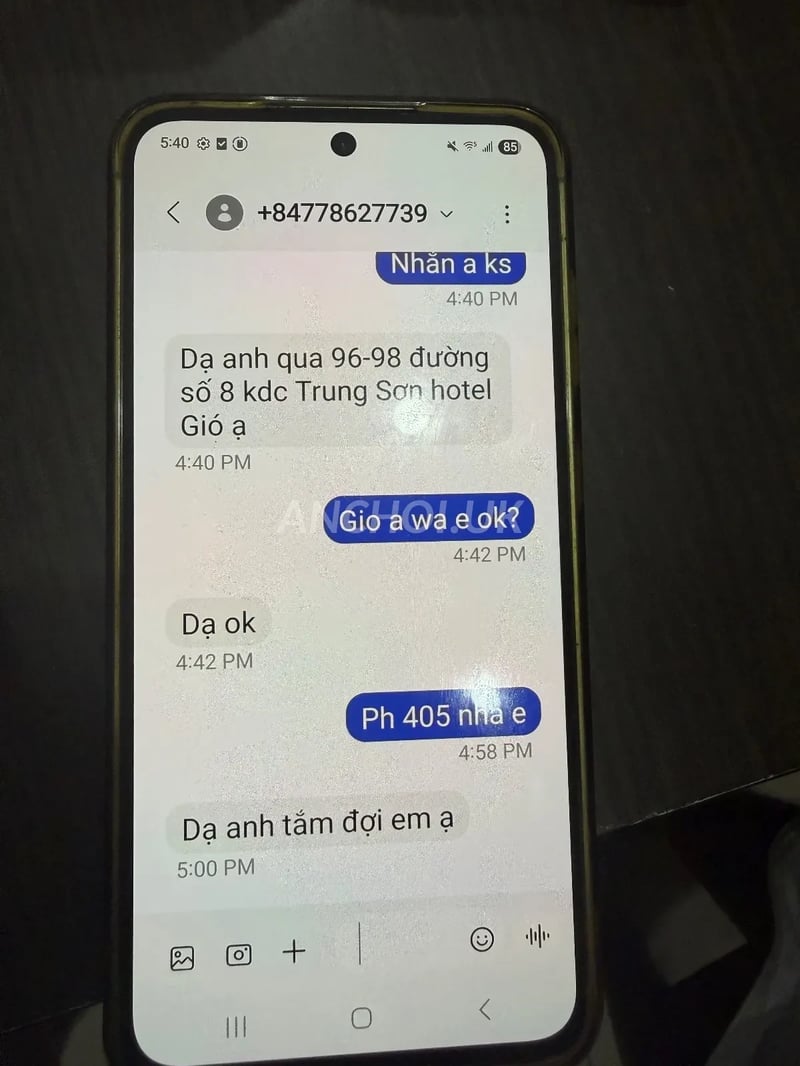 Mới đi ẻm về phải lên bài liền cho bé , mông to da trắng mà bót vl ae ạ . Nói ch — ảnh 2