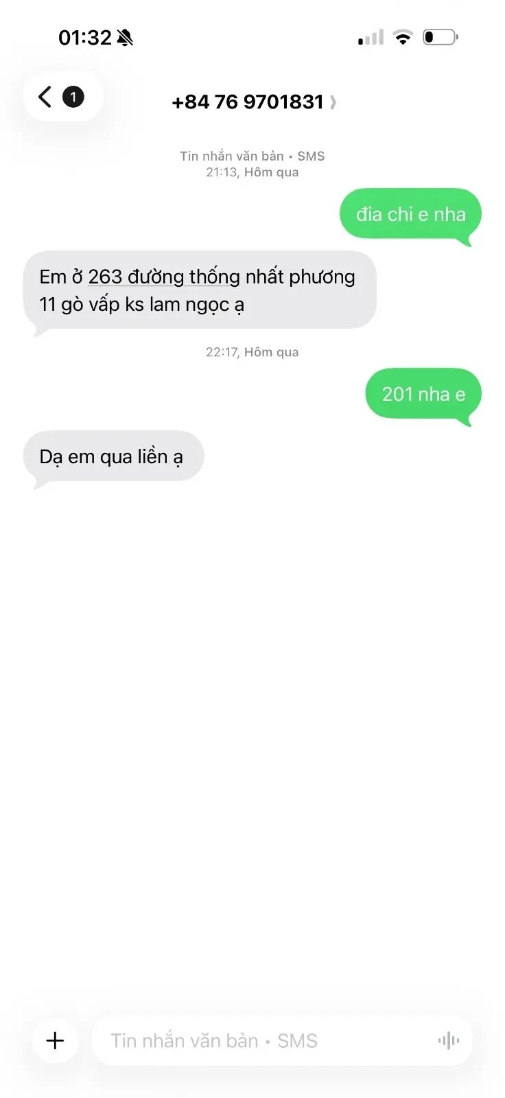 Với tôi e này cực kì hài lòng, giọng em nó nhỏ nhẹ ngọt ngào dễ sợ luôn