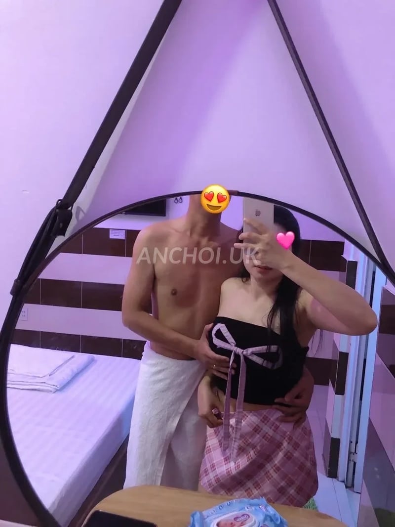 Đỉnh nóc kịch trần bay phấp phới — ảnh 2