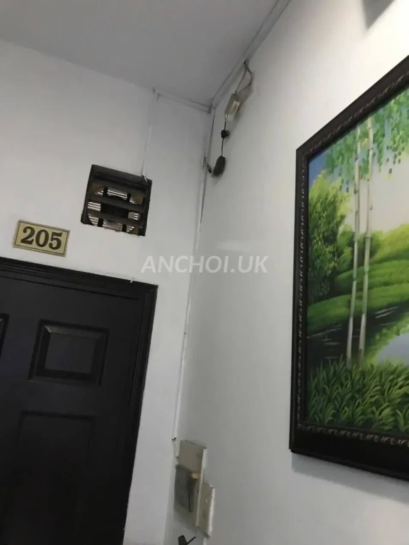 Ở PN thì phải nói e là đỉnh của đỉnh, phê quên lối về — ảnh 2