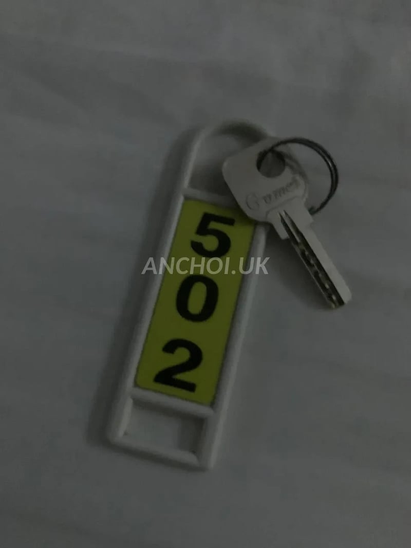 Điểm 10 cho cặp vú , mông bự, quá ngon, mềm mại và mát lạnh. Hàng họ tuyệt vời,  — ảnh 2
