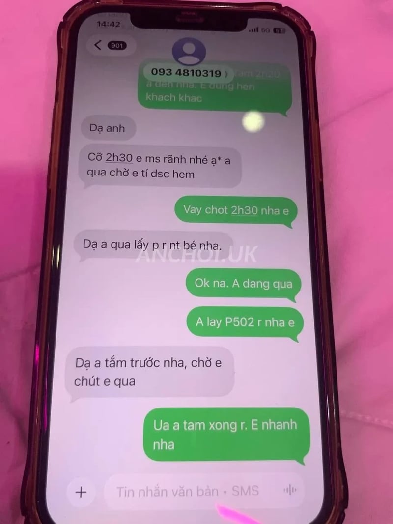Điểm 10 cho cặp vú , mông bự, quá ngon, mềm mại và mát lạnh. Hàng họ tuyệt vời,  — ảnh 3