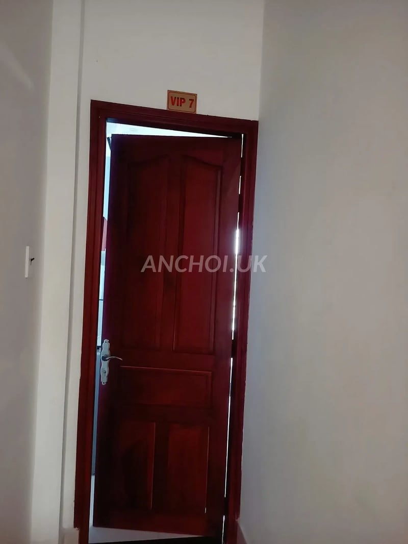 vú to trắng bướm ngon múp nhiệt tình bú cu phê nói chuyện nhẹ nhàng rất lịch sự  — ảnh 4